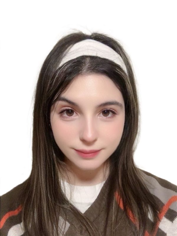 Portrait of Alessia M. Vlasceanu